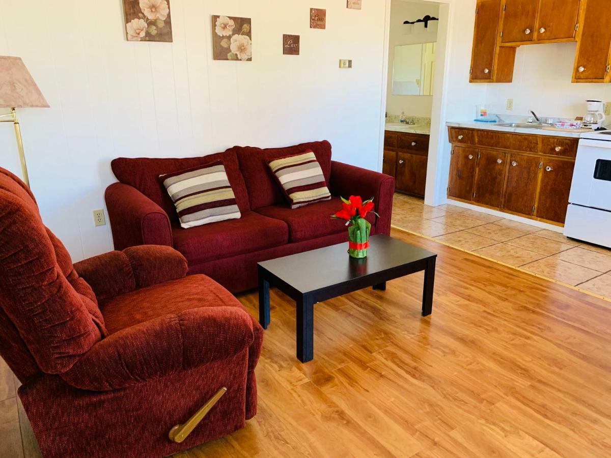 Fair Isle Motel 3*